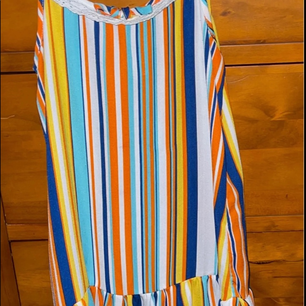 Girls dress